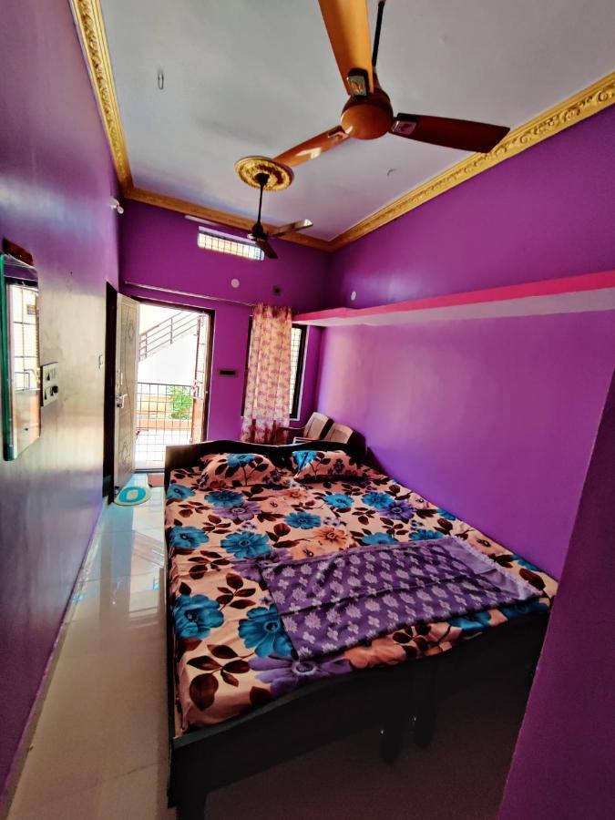 Balaji Homestay Хампі Екстер'єр фото